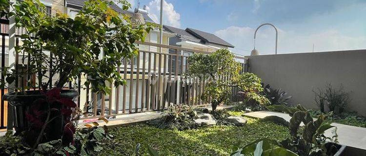 Rumah 2 Lantai Bagus Furnished di Setiabudi, Bandung 1