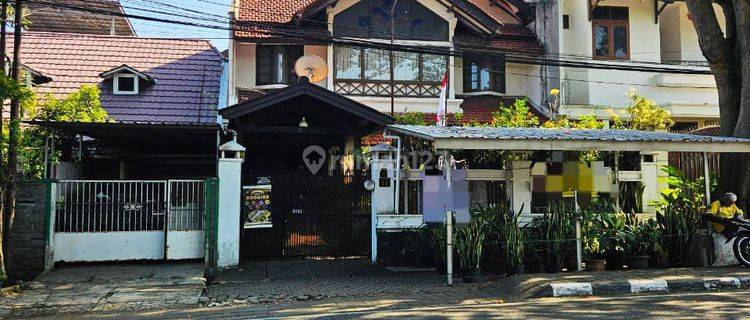 Rumah Strategis Maindroad Sarijadi Pasteur Bandung 1