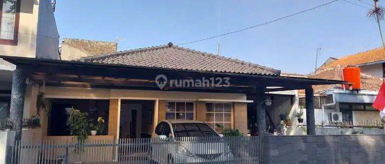 Rumah Siap Huni Lokasi Bagus Dekat Solontongan Turangga  1