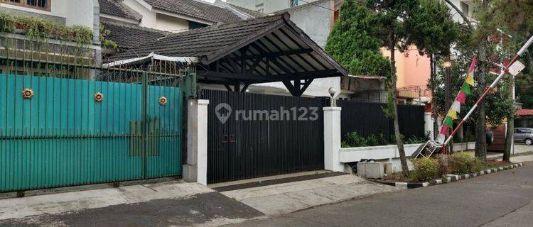 Rumah Terawat Lokasi Terbaik Sayap Surya Sumantri Pasteur Bandung 1