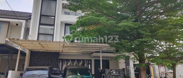 Disewakan Rumah Puri Beta 2 Kolam Renang Pribadi Full Furnish Nempel Jakarta Selatan 1