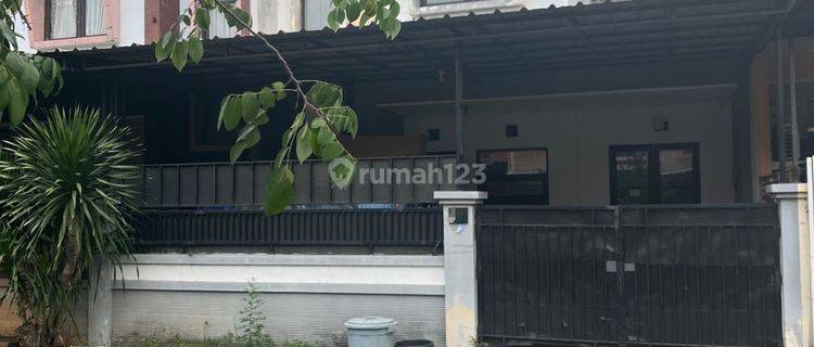 Disewakan Rumah Puri Beta 2 Boulevard Pinggir Jalan Cocok Huni Dan Usaha 1