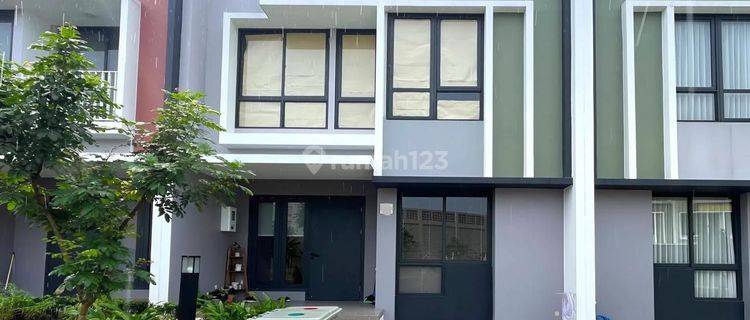 Siap huni hadap taman jalan luas - Baroni Gading Serpong + kitchen set 1