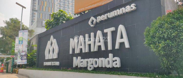 Apartemen Samesta Mahata Depok, Akses Kampus Ui, Stasiun 1