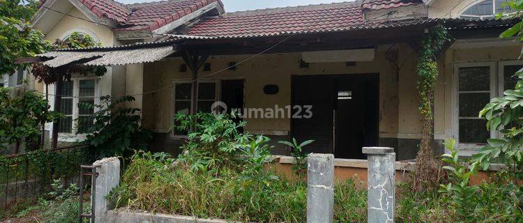 Graha Indira Citra Raya, Cikupa, Rumah Lama Perlu Renovasi 1