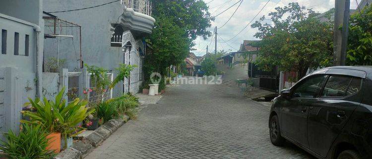dijual murah Regency 2, Pasar Kemis, rumah lama, perlu renovasi, jual harga tanah, keamanan 24 jam,  1