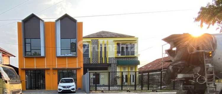 For Sale: Strategic Location Shop House in the Center of Purwakarta City Near Toll Exit 1