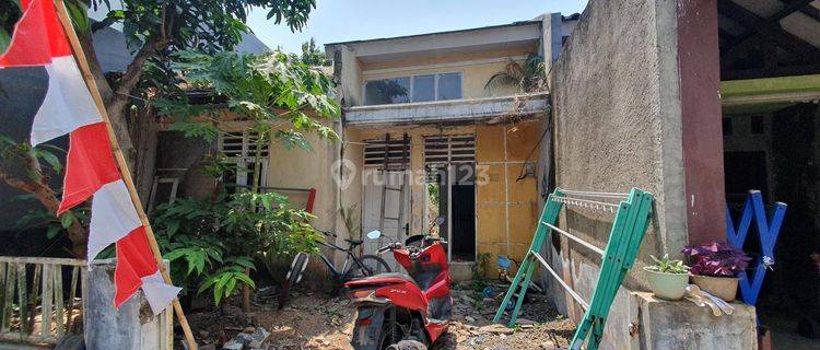 Jual Tanah Ada Bangunan Bekas Rumah di Perumahan Purwakarta Kota 1