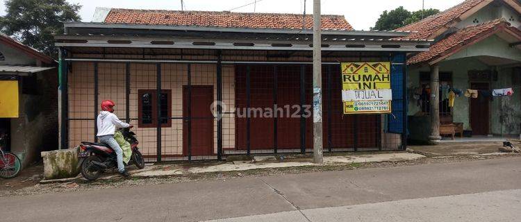 Dijual Murah Rumah + Toko Pinggir Jl Raya Dijual Murah di Purwakarta 1