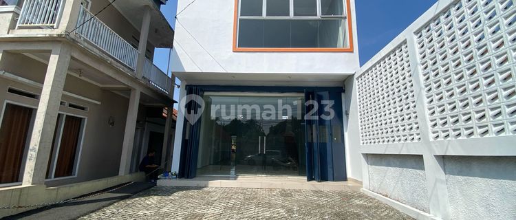 Dijual Murah Ruko 2 Lantai Siap Pakai di Pusat Kota Purwakarta 1