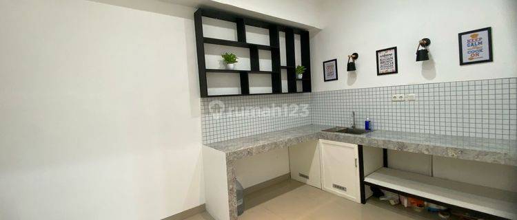 Rumah Mewah Modern Minimalis Pinggir Jalan Utama Perumahan di Bungursari Purwakarta 1