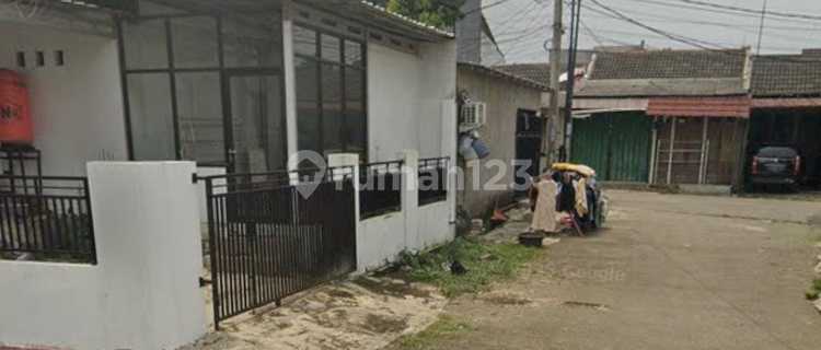 For Sale: House in a Corner Position at Munjul Residential Area, Purwakarta City 1
