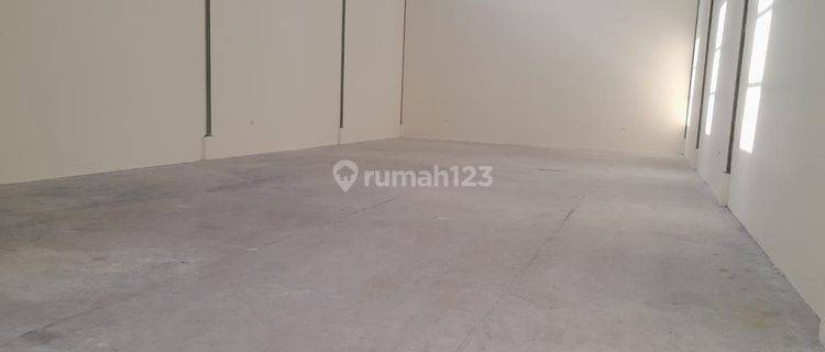 Dijual Gudang di Kawasan Industri Pasar Kemis 1