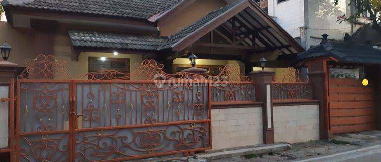 Dijual Cepat Rumah Semifurnished Di Menteng, Jakarta Pusat. 1