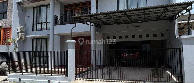 Rumah full furnished baru renovasi di Komplek cireunde tangerang selatan 1