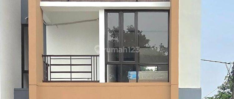 Dijual Rumah Cantik Nyaman Asri Di Perumahan Daerah Cikunir, Kota Bekasi 1