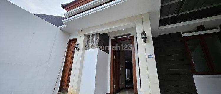 Dijual Rumah Minimalis Super Cantik di Pondok Bambu Jakarta Timur  1