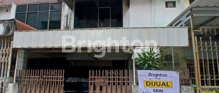 (VETERAN) TOWNHOUSE KOKOH, MURAH DAN STRATEGIS 1