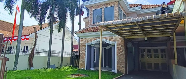 DISEWAKAN RUMAH FULL FURNISHED SIAP HUNI LOKASI STRATEGIS DI PEKANBARU  (NT) 1