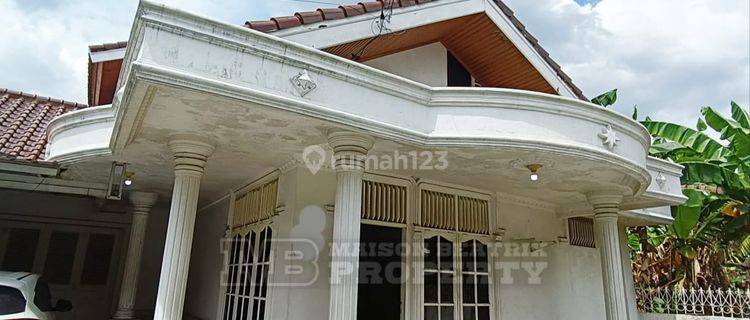 Dijual disewakan Rumah + Pavilion Dengan Halaman Yang Luas Lokasi Sangat Strategis Di Sail, Gobah NT  1