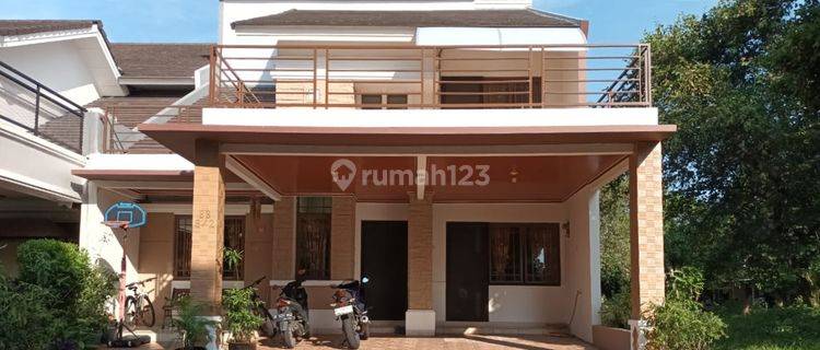 Dijual cepat! rumah 2lantai full furnish 1