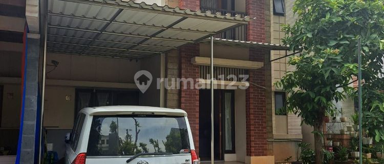 For sale rumah 2lantai grand wisata 1