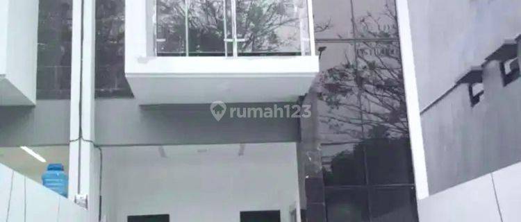 Rumah baru 2 lantai
Cipinang Raya, Rawamangun 1