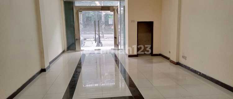 Disewakan Bagus 3lantai Ruko Cileduk di Cipulir Jakarta Selatan  1