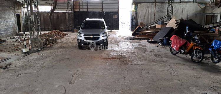 Disewakan Gudang Muat Kontener 20ft di Komplek Ikip Duren Sawit 1