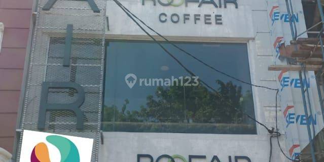 Disewakan Ruko 4 Lantai di Tebet, Jakarta  1