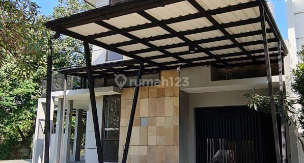 Rumah 2 Lantai Bagus Furnished SHM di The Atmosphere Sentul City, Bogor 1