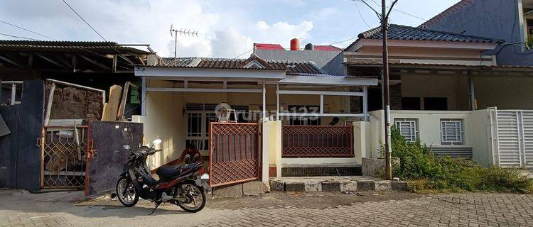 Rumah Bagus SHM Harapan Indah 1, Bekasi 1