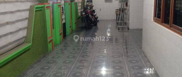 Dijual Rumah Kost di Perumnas 1 Bekasi 1