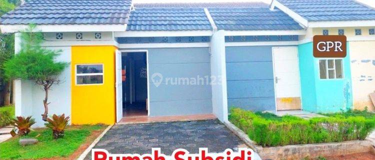 Rumah dekat Stasiun dan tol 1