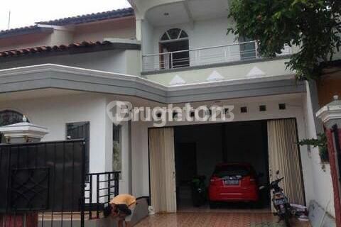 2-STORY HOUSE, FOR SALE CHEAP ON GAJAH STREET - SEMARANG 1
