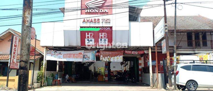 Show room motor lengkap dengan izin izinnya di kawasan Solokan jeruk bandung 1