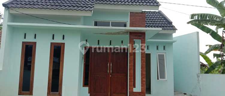 Rumah Magelang Siap Huni Tepi Jalan Di Tegalrejo 1