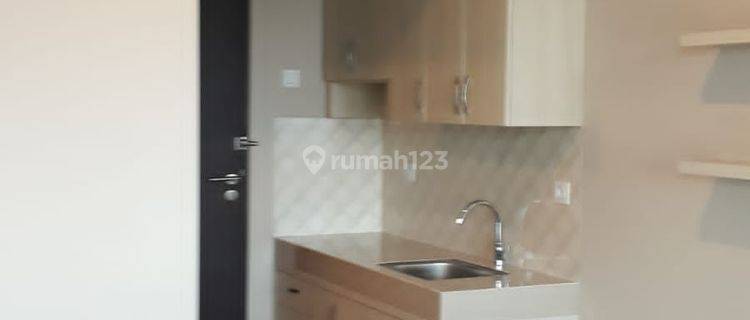 Dijual murah apartm studio  best mantion Ahmad Yani full furnish siap pakai baru gress 1