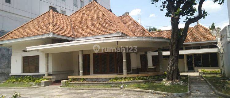 Di jual rumah besar di Jl.A.Yani.Semarang 1