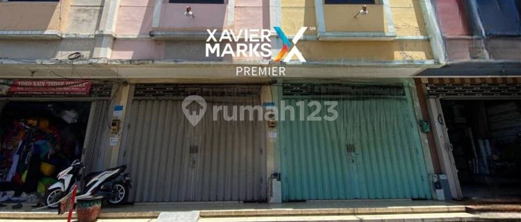 For Sale: 2 Adjacent Shop Houses on the Main Road of Kauman, Malang City Square 1