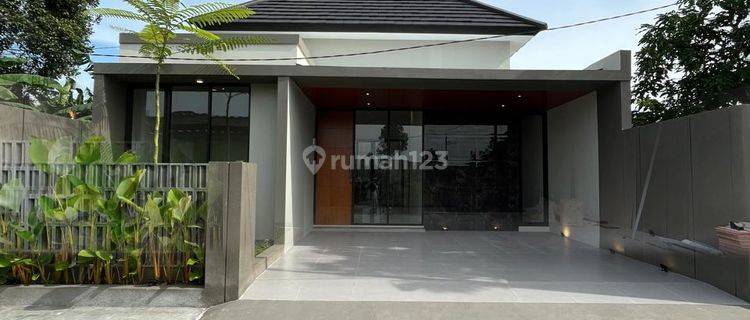 Rumah Mewah Industrial Modern Dekat Sd Model 1