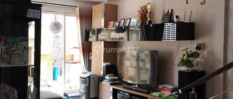 RUMAH MURAH, 2 LANTAI, BEBAS BANJIR, LOKASI STRATEGIS DI TAMAN MODERN CAKUNG JAKTIM 1