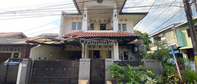 Rumah Mewah 2 Lt Hadap Selatan 7 Menit ke Summarecon Mall Serpong J9467 1