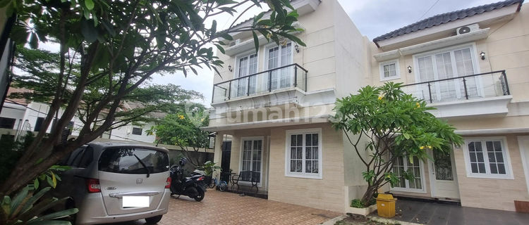 Rumah Luas Strategis 8 Menit ke Living Plaza Cinere Dibantu KPR J-39254 1