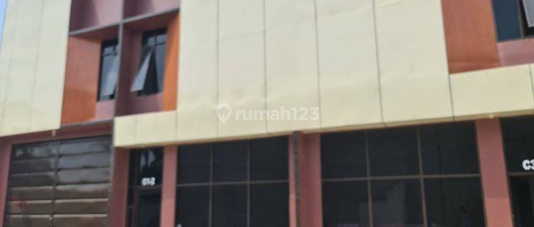 Gudang Multiguna Teluk Naga Tangerang Ukuran 6x24m2 Ada Kantor 2 Lantai Gudang Bagus Rapih  1