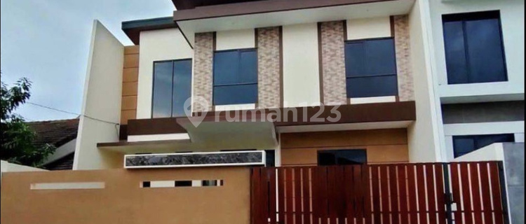 Rumah Kondisi Baru di Perumahan Puri Anjasmoro Semarang 1