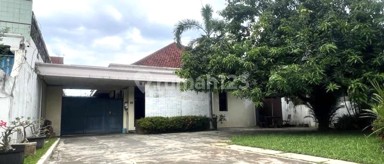 Dijual Rumah di Dr Cipto Semarang 1