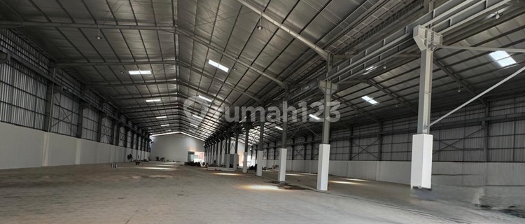 New Condition Warehouse in Kic Gatsu Semarang 1