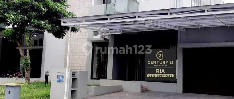 Disewakan Rumah Ekslusif Cluster Asia Tropis Harapan Indah Bekasi 1