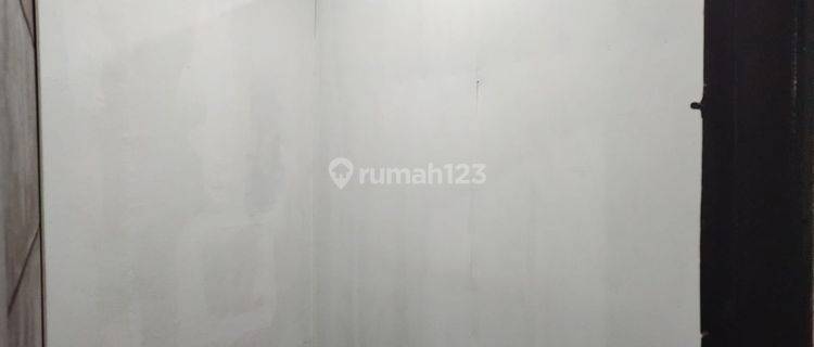 Dijual Rumah Siap Huni Lokasi Sangat Strategis di Pondok Ungu Permai Bekasi 1